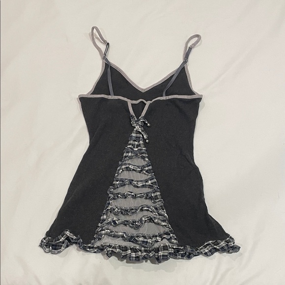 Victoria’s Secret Top - Picture 1 of 5